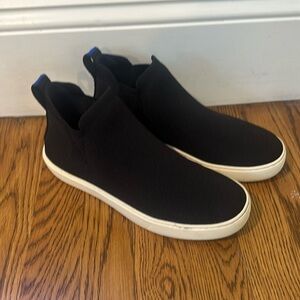 Rothy’s The Chelsea Ankle Boot Black Size 8.5